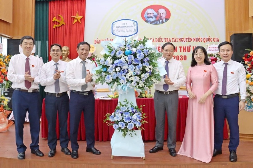 Phấn đấu là đơn vị sự nghiệp công hàng đầu về tài nguyên nước, thủy lợi